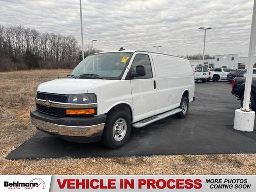 2024 Chevrolet Express 2500 RWD 2500 Regular Wheelbase WT