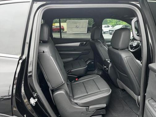 2025 Buick Enclave Preferred FWD