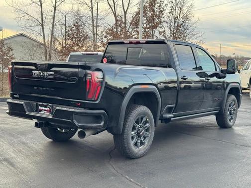 2026 GMC Sierra 3500 AT4