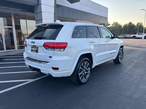 2018 Jeep Grand Cherokee Overland