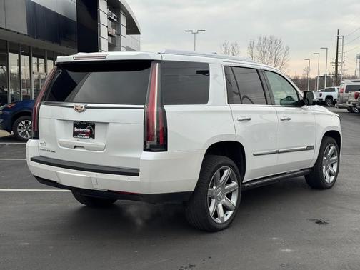 2016 Cadillac Escalade Premium