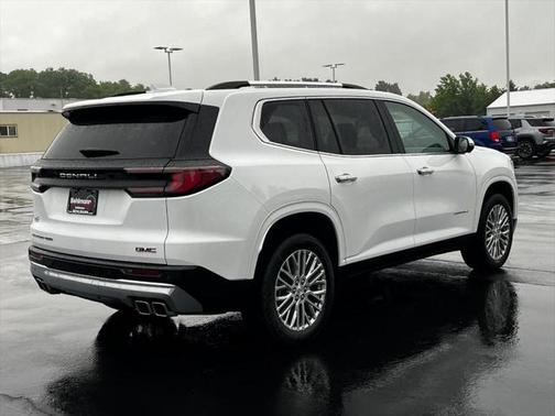 2025 GMC Acadia Denali