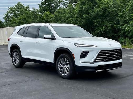 2025 Buick Enclave Preferred FWD