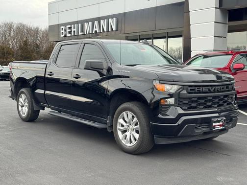 2023 Chevrolet Silverado 1500 Custom