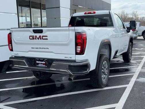 Summit White 2026 GMC Sierra 2500 SLE