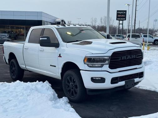 2024 RAM 2500 Laramie Crew Cab 4x4 6'4' Box