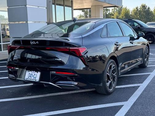 Aurora Black Pearl 2025 Kia K5 GT-Line