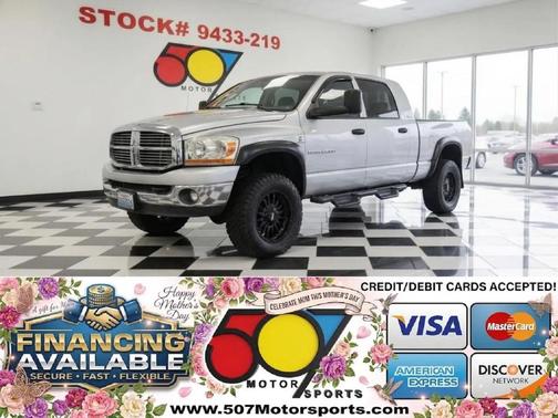 Bright Silver Metallic Clearcoat 2006 Dodge Ram 2500 SLT Mega Cab