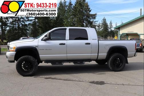 Bright Silver Metallic Clearcoat 2006 Dodge Ram 2500 SLT Mega Cab