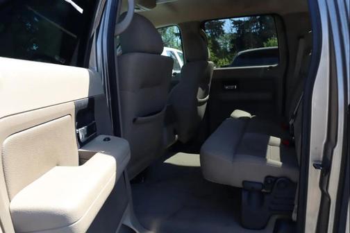Gold 2004 Ford F-150 XLT SuperCrew