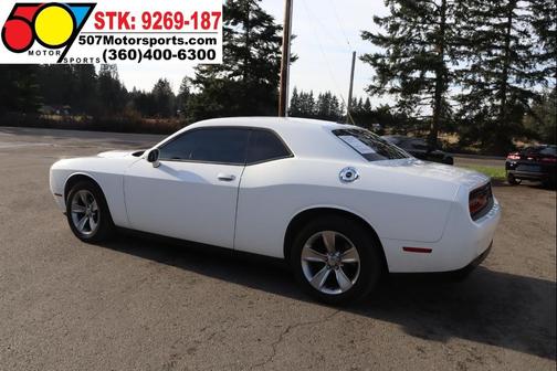 2016 Dodge Challenger SXT