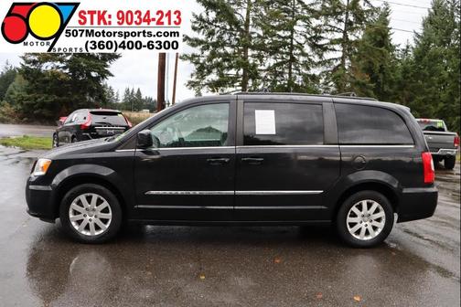 2014 Chrysler Town & Country Touring