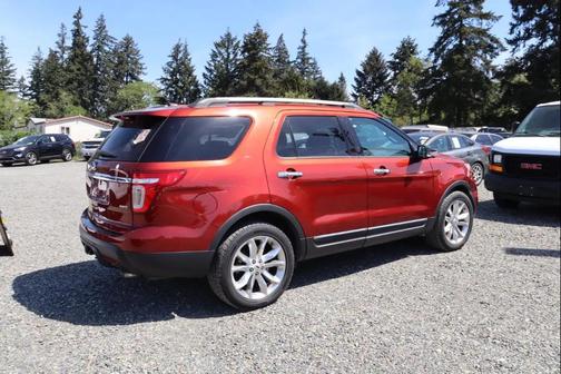 Ruby Red Metallic Tinted Clearcoat 2014 Ford Explorer XLT