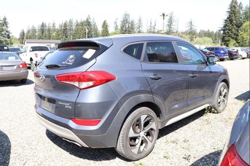 Coliseum Gray 2017 Hyundai TUCSON Sport