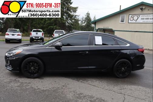2018 Hyundai SONATA SE