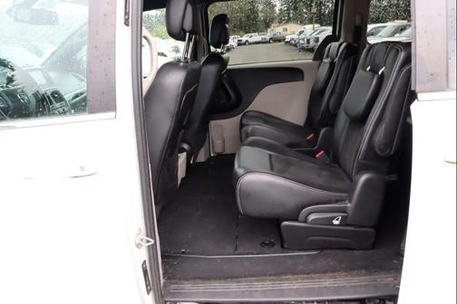 White Knuckle Clearcoat 2019 Dodge Grand Caravan SXT