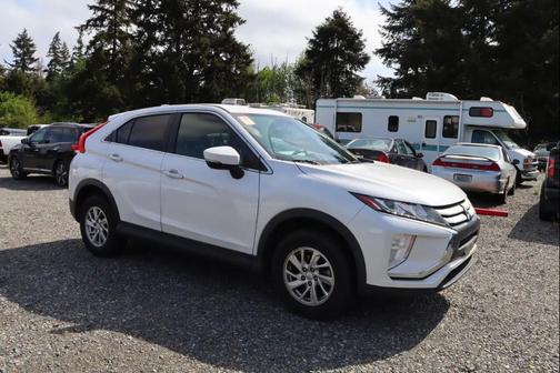 Pearl White 2019 Mitsubishi Eclipse Cross ES