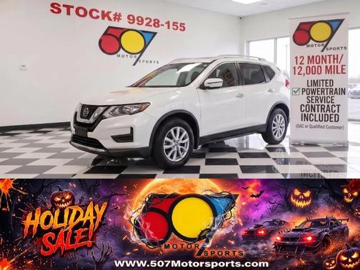 White 2017 Nissan Rogue SV