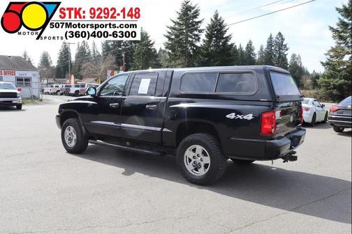 Black 2006 Dodge Dakota Laramie Quad Cab