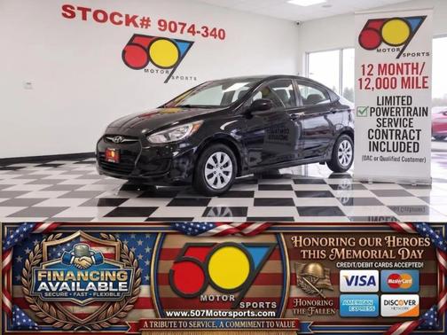 Ultra Black Pearl 2016 Hyundai Accent SE