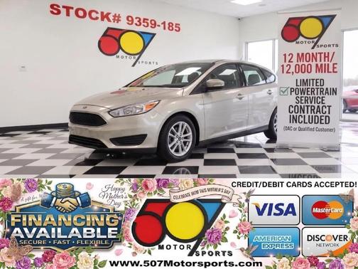 Gold 2016 Ford Focus SE