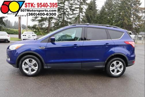 Deep Impact Blue 2013 Ford Escape SE