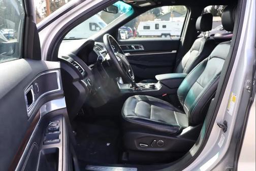 Ingot Silver Metallic 2016 Ford Explorer Limited