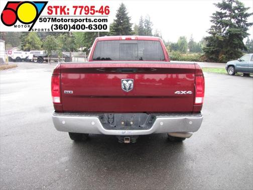 2017 RAM 1500 SLT