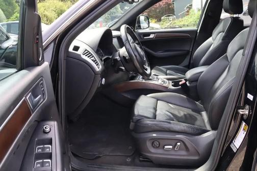 Black 2016 Audi Q5 2.0T Premium Plus