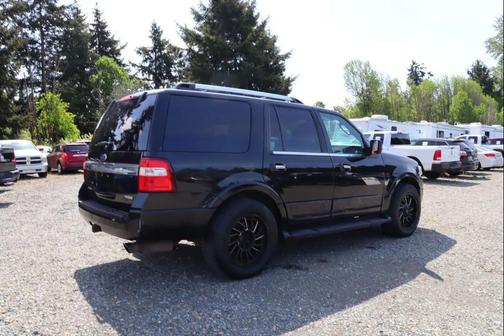 Shadow Black 2017 Ford Expedition Limited