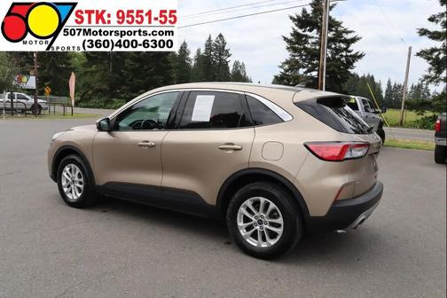 Desert Gold Metallic 2021 Ford Escape SE