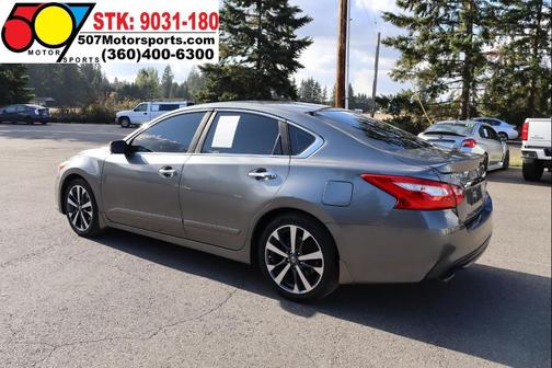 2016 Nissan Altima 2.5 SR