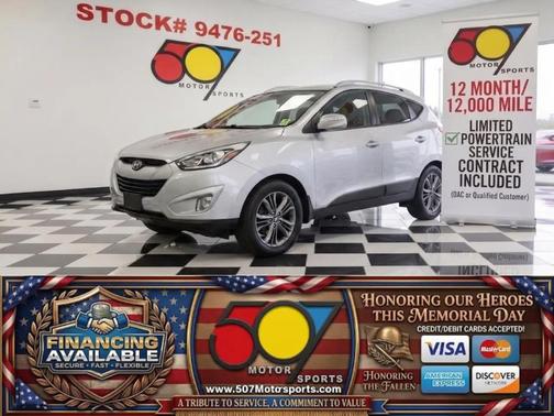 Diamond Silver 2014 Hyundai TUCSON SE
