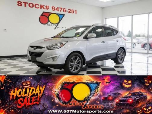 Diamond Silver 2014 Hyundai TUCSON SE