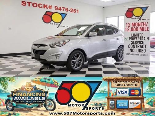 Diamond Silver 2014 Hyundai TUCSON SE