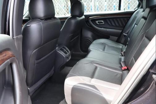 Shadow Black 2016 Ford Taurus Limited