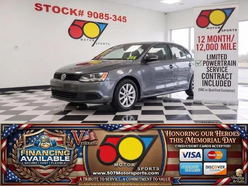 Gray 2012 Volkswagen Jetta SE
