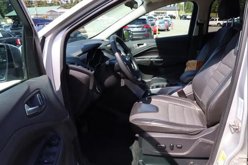 Ingot Silver 2016 Ford Escape SE