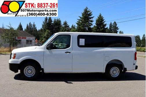 2016 Nissan NV Passenger NV3500 HD S V6