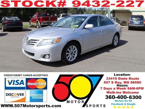 Classic Silver Metallic 2010 Toyota Camry SE