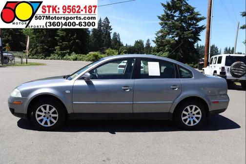 Gray 2003 Volkswagen Passat GLS