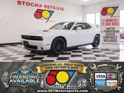 Bright White Clearcoat 2012 Dodge Challenger SXT