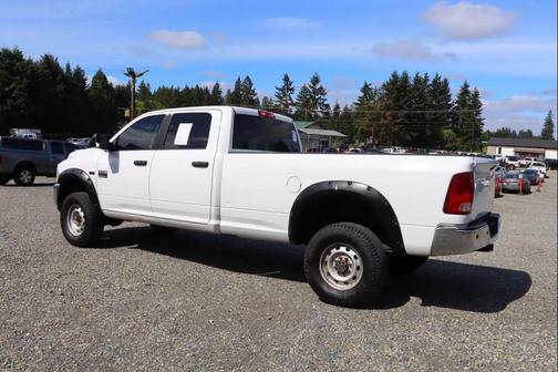 Bright White Clearcoat 2011 Dodge Ram 2500 SLT