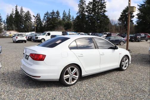 2016 Volkswagen Jetta 2.0T GLI SE