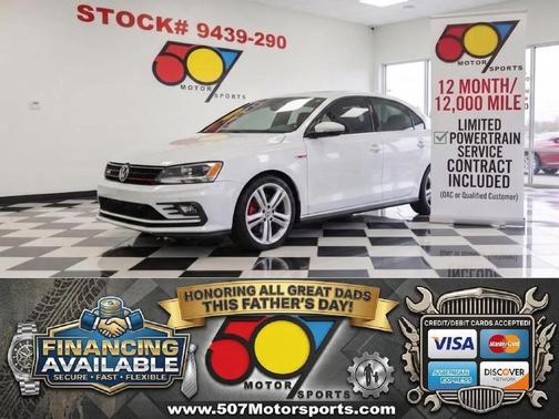 Pure White 2016 Volkswagen Jetta 2.0T GLI SE