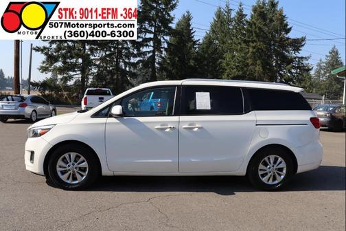 2017 Kia Sedona LX