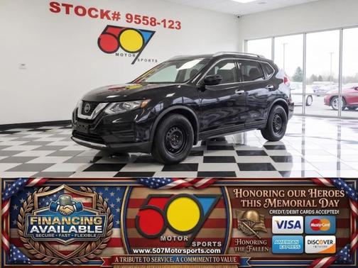 Magnetic Black Pearl 2019 Nissan Rogue SV
