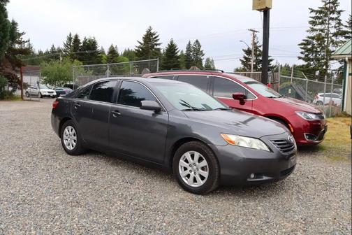 Magnetic Gray 2007 Toyota Camry XLE V6