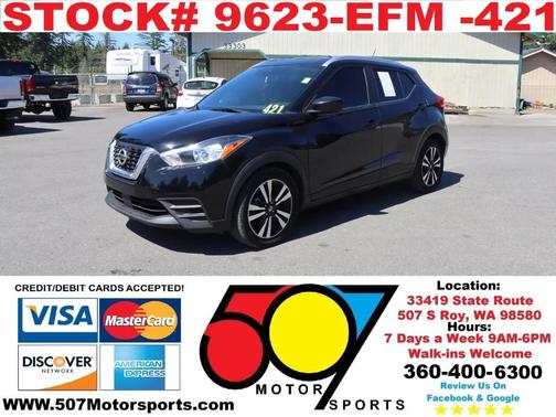 Super Black 2020 Nissan Kicks SV