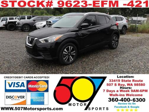 Super Black 2020 Nissan Kicks SV